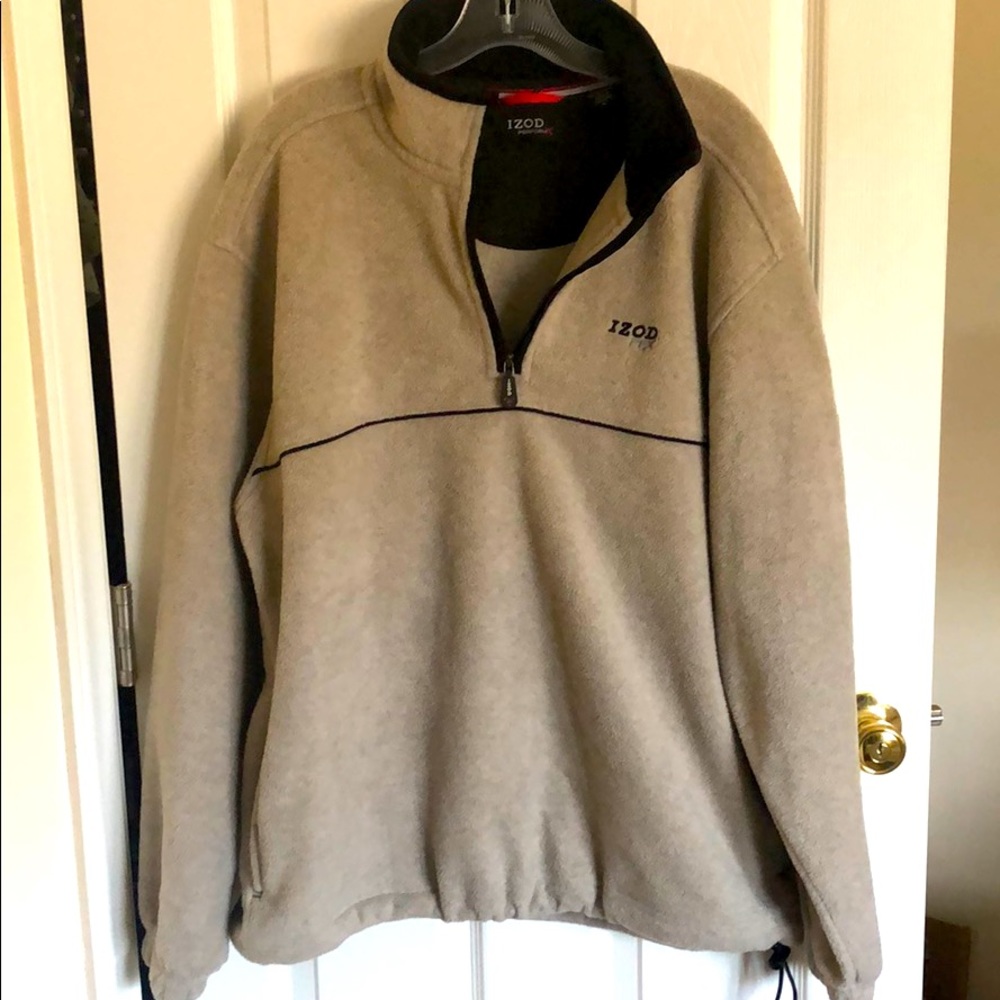 Izod Men’s Fleece Pullover Large